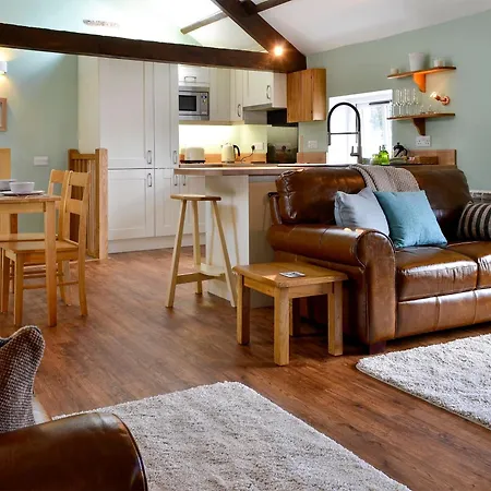 Holiday home Keats Barn